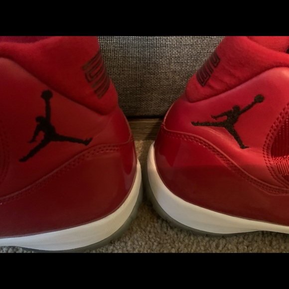 AIR JORDAN 11 RETRO \'WIN LIKE \'96\' main image 4